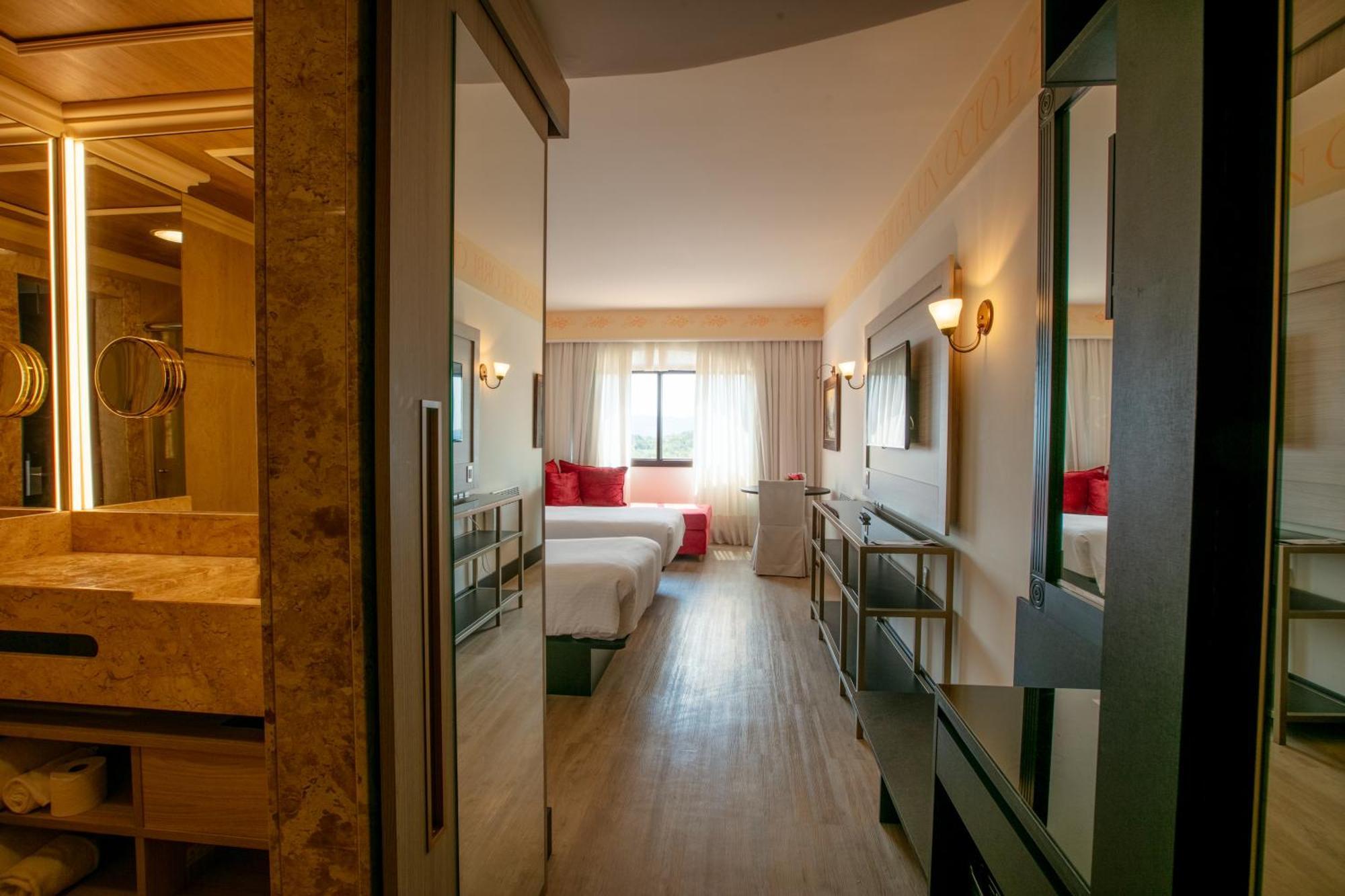 Spa Do Vinho Condominio Vitivinicola Bento Gonçalves Exteriér fotografie A room at the hotel