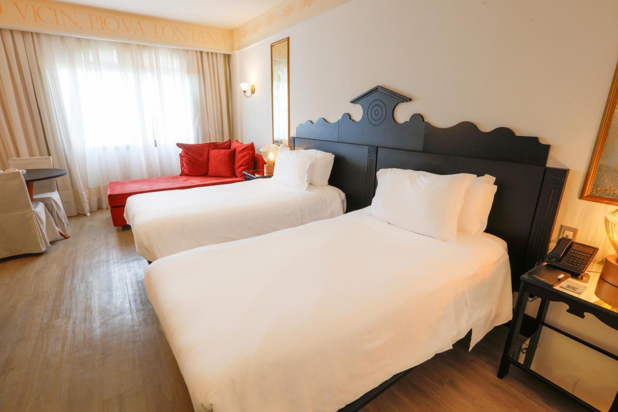 Spa Do Vinho Condominio Vitivinicola Bento Gonçalves Exteriér fotografie A room at the hotel