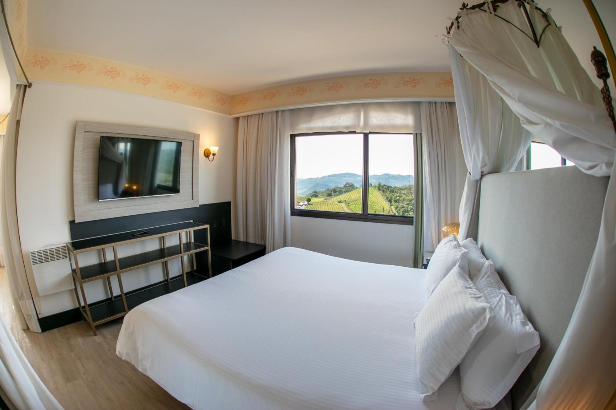Spa Do Vinho Condominio Vitivinicola Bento Gonçalves Exteriér fotografie A bedroom at the hotel